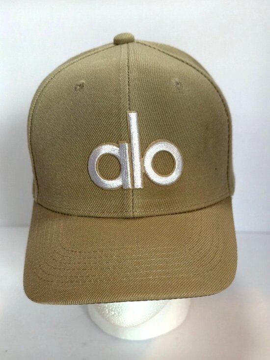 Alo Accessories - Alo Beige Adjustable Baseball Cap With Embroidered Logo 80% Acrylic 20% Wool